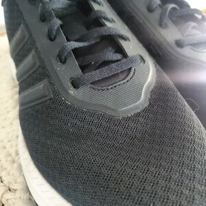 Adidas SZ 9 Womens Cloudform Never Worn